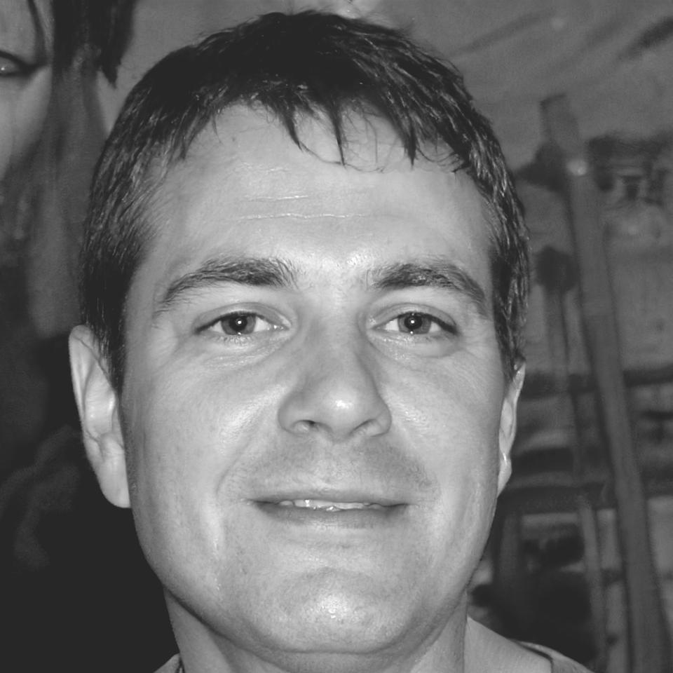 Portrait de Bastien Larcher, fondateur de drivolentaro